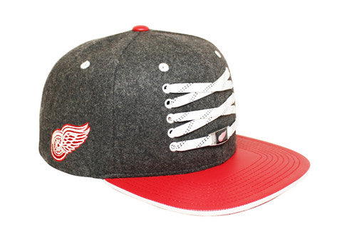 Detriot Red Wings 'Checked' Snapback